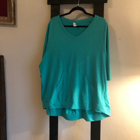 Danskin Tops - Danskin sweatshirt turquoise 2X